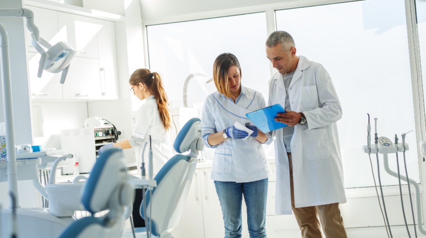 Funciones en la clínica dental
